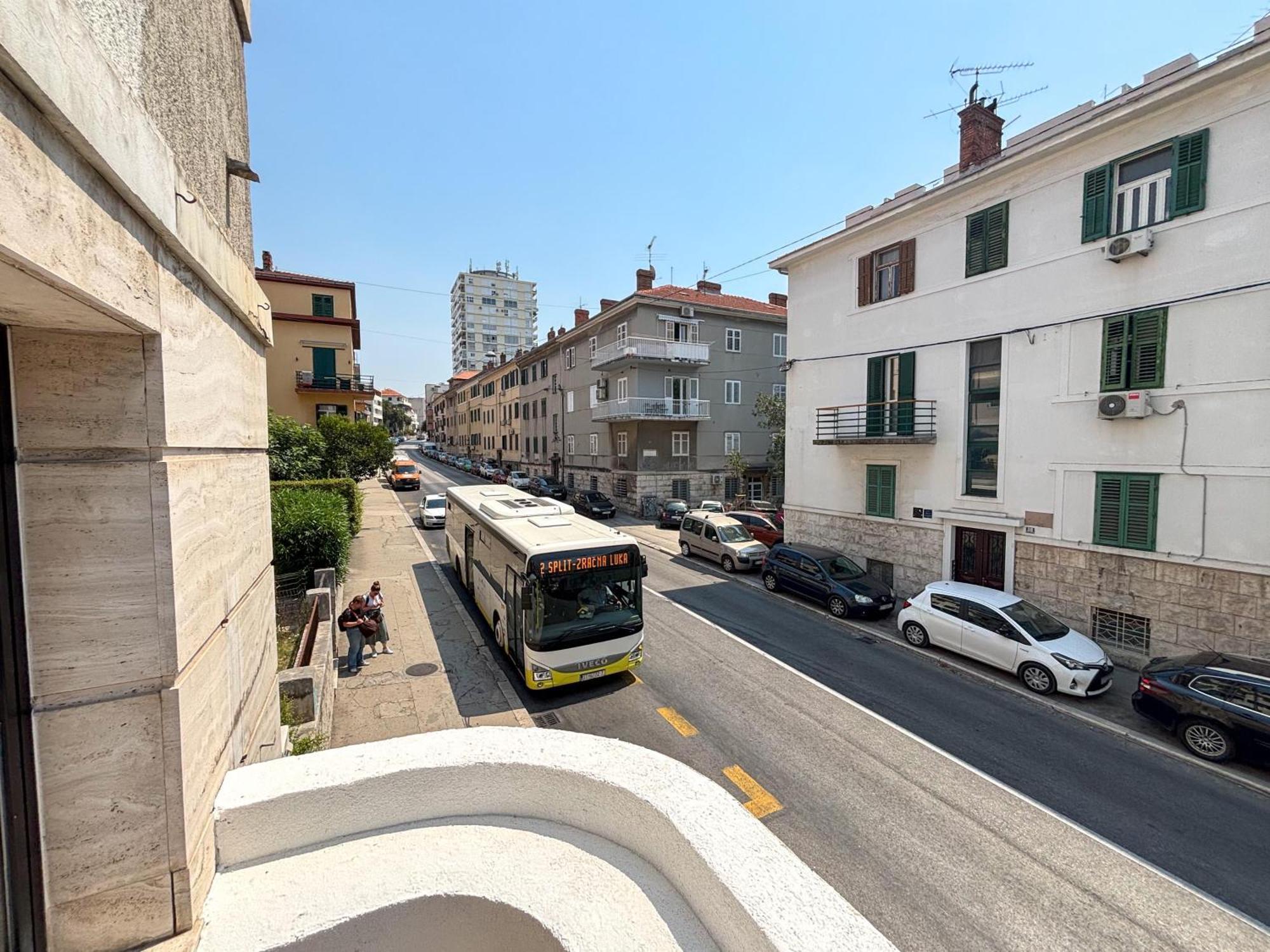 Marthinis Luxury Suites Split Exterior photo